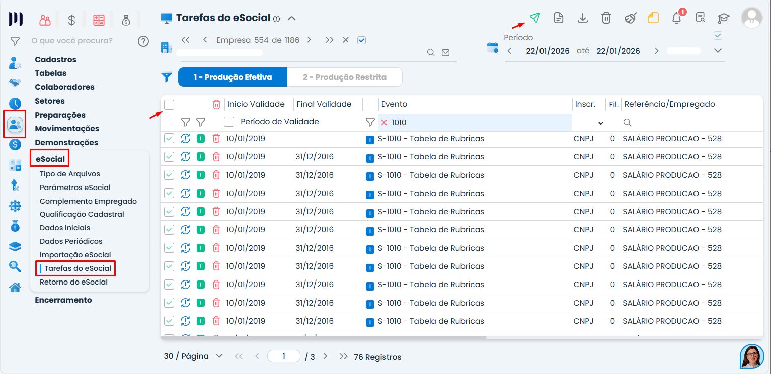 Tela do Sistema Contábil Makro exibindo menu eSocial e tarefas com eventos selecionados para envio em lote eSocial, destacando interface operacional.