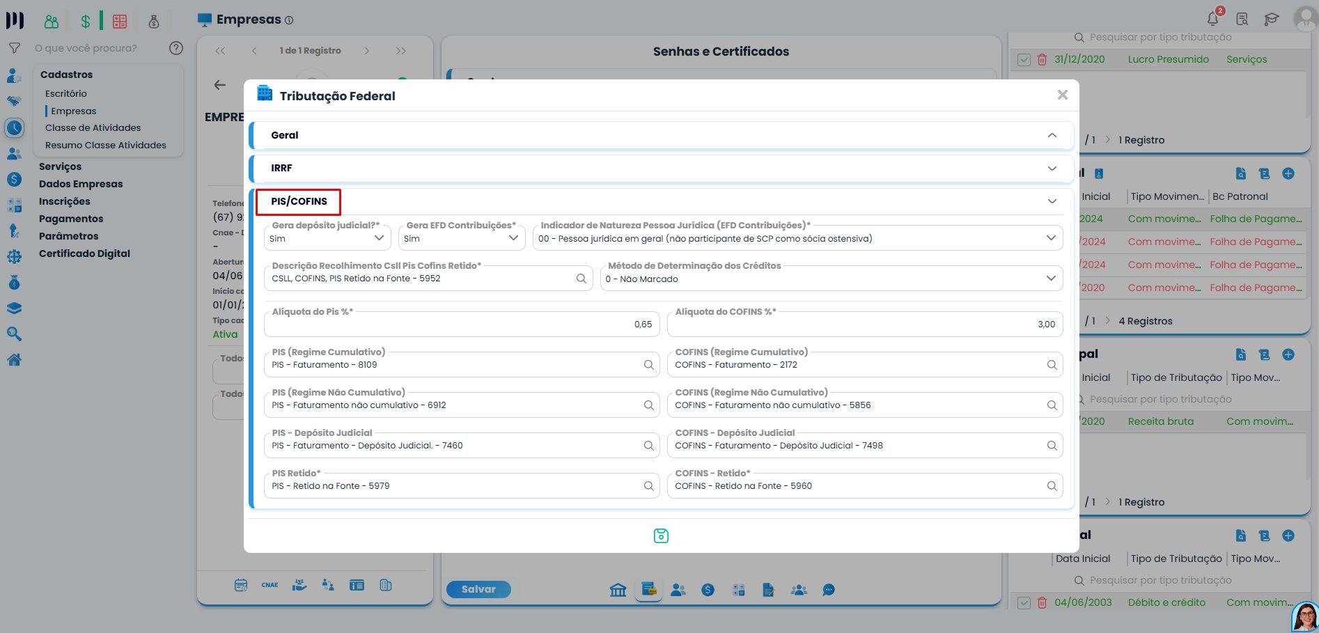 Configuração de PIS e COFINS na tributação federal no Sistema Contábil Makro para notas fiscais de serviços prestados com campos de alíquota e CST.
