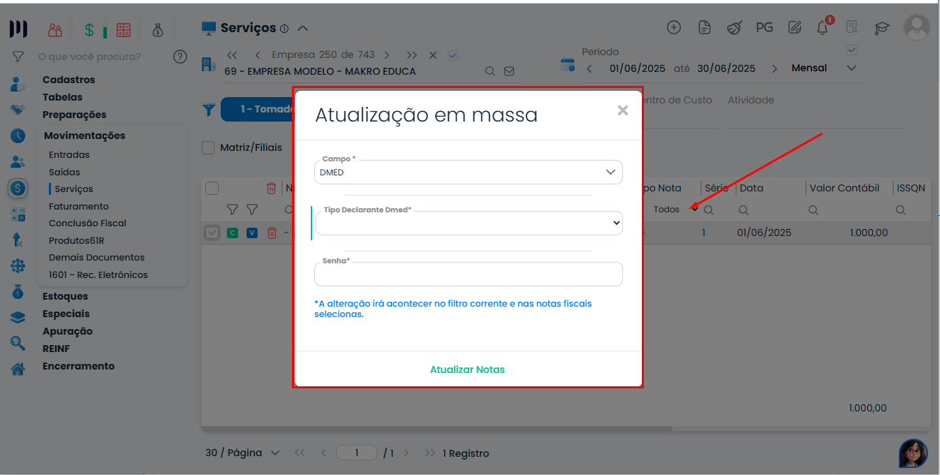 Janela de atualização em massa do Sistema Contábil Makro com os campos de configuração da DMED para replicar informações em notas fiscais.