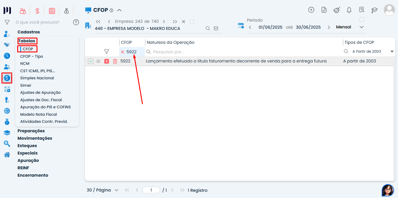 Sistema Contábil Makro exibindo o acesso ao cadastro de CFOP em Tabelas, destacando o menu para configurar a Tributação no CFOP.