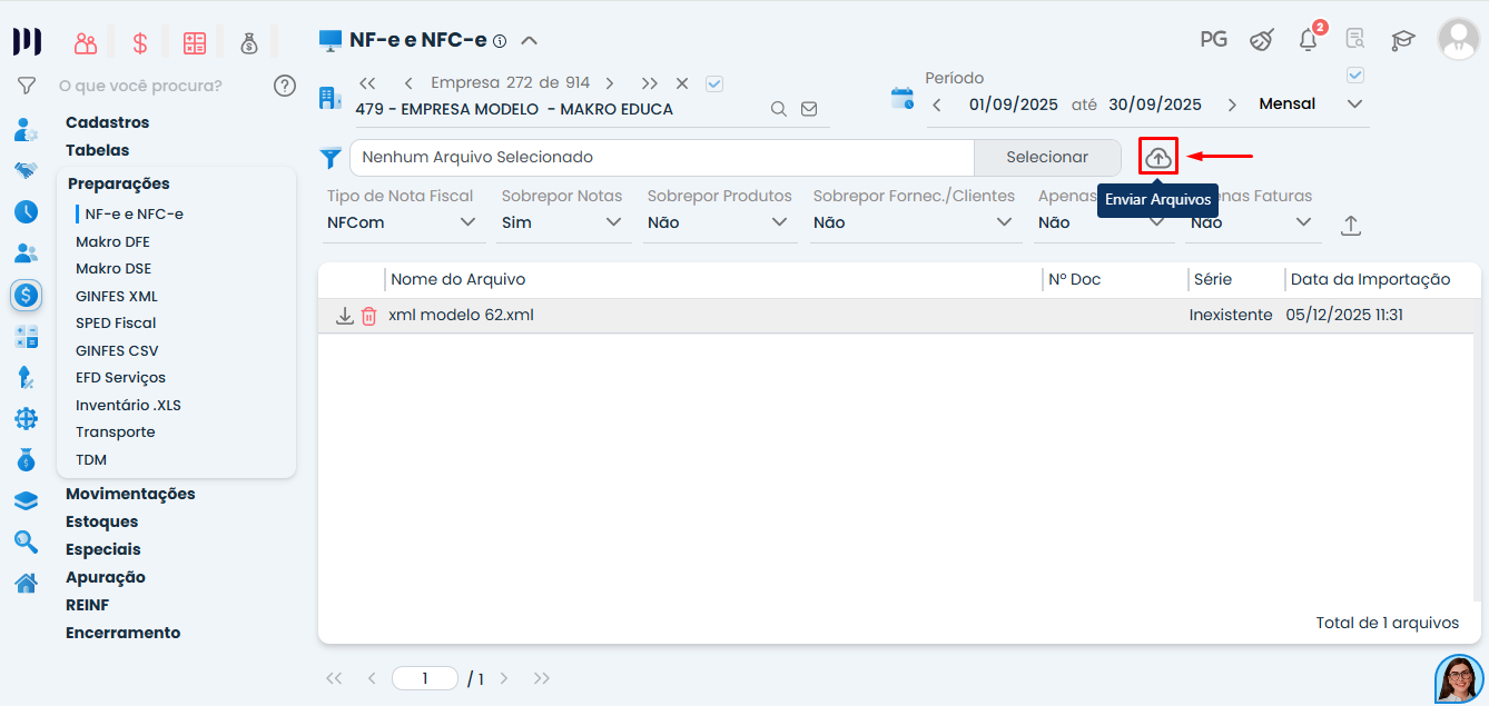 Sistema Contábil Makro mostrando o envio do arquivo XML de NFCom (62) pela opção Enviar Arquivos, com documento listado para importação.