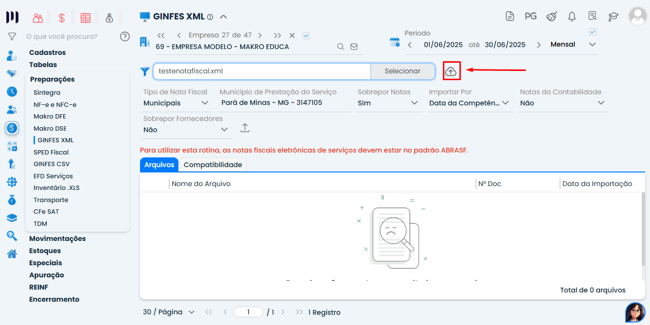 Tela do Sistema Contábil Makro exibindo o botão Enviar Arquivos para iniciar a Importação de Notas Fiscais de Serviços via XML.